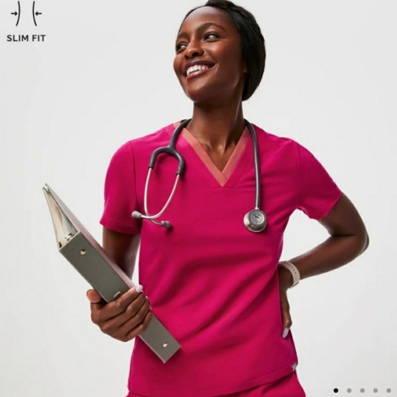 NWT/NWOT Figs Oran scrub set. Slim fit top. Joggers. Hot pink, orange. XXS. 26" - Picture 2 of 16